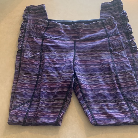 LuLuLemon pants - Picture 6 of 6